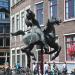 Meisje op draaimolenpaard in Utrecht (Agglomeratie) city