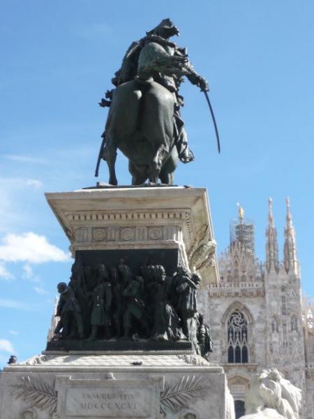 Vittorio Emanuele II Statue - Milan