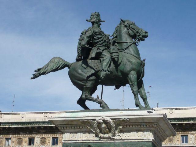 Vittorio Emanuele II Statue - Milan