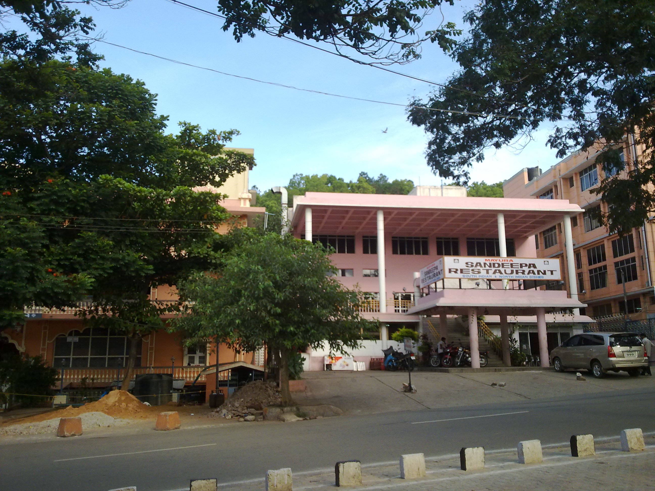 sandeepa-restaurant-tirumala