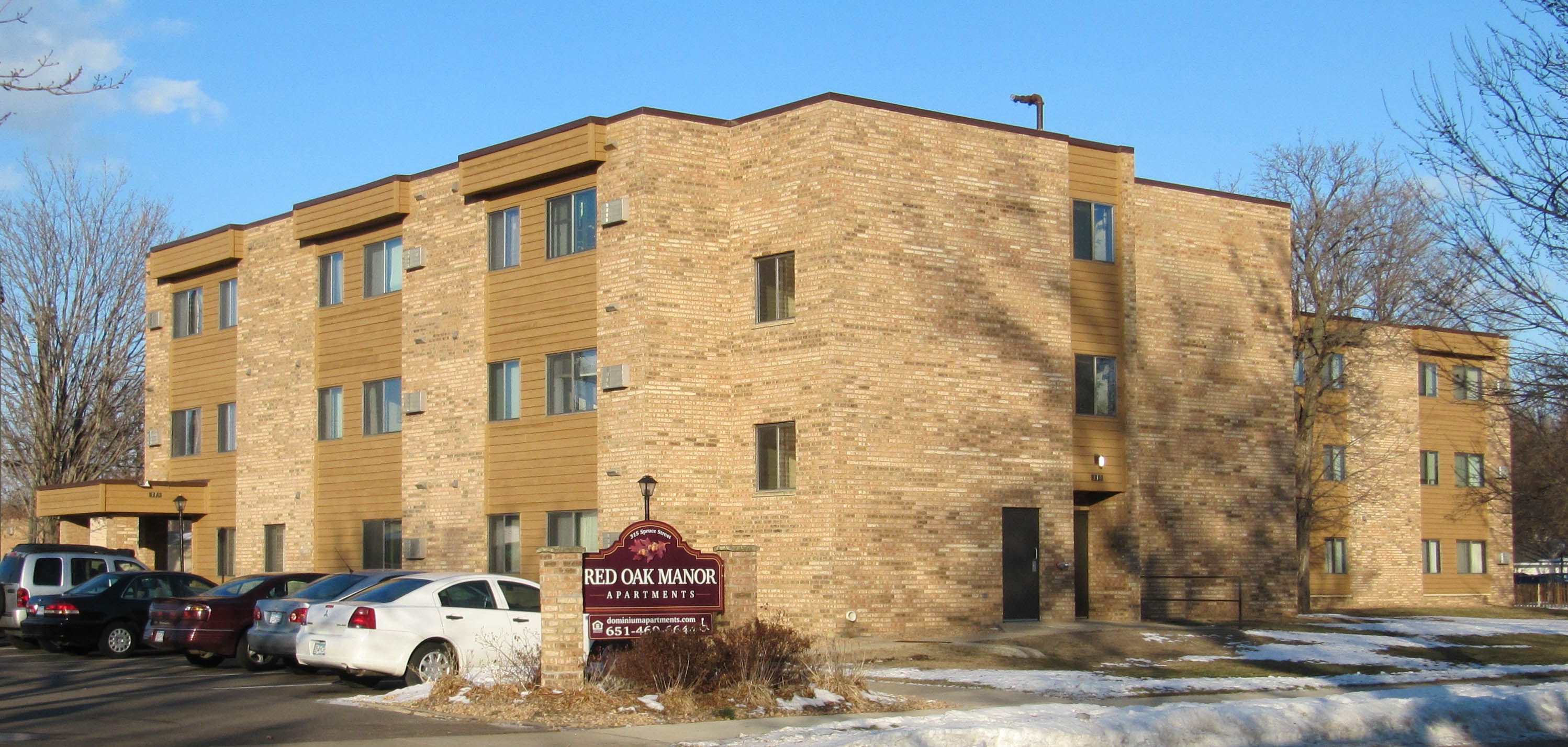 Red Oak Manor Apartments Farmington, Minnesota