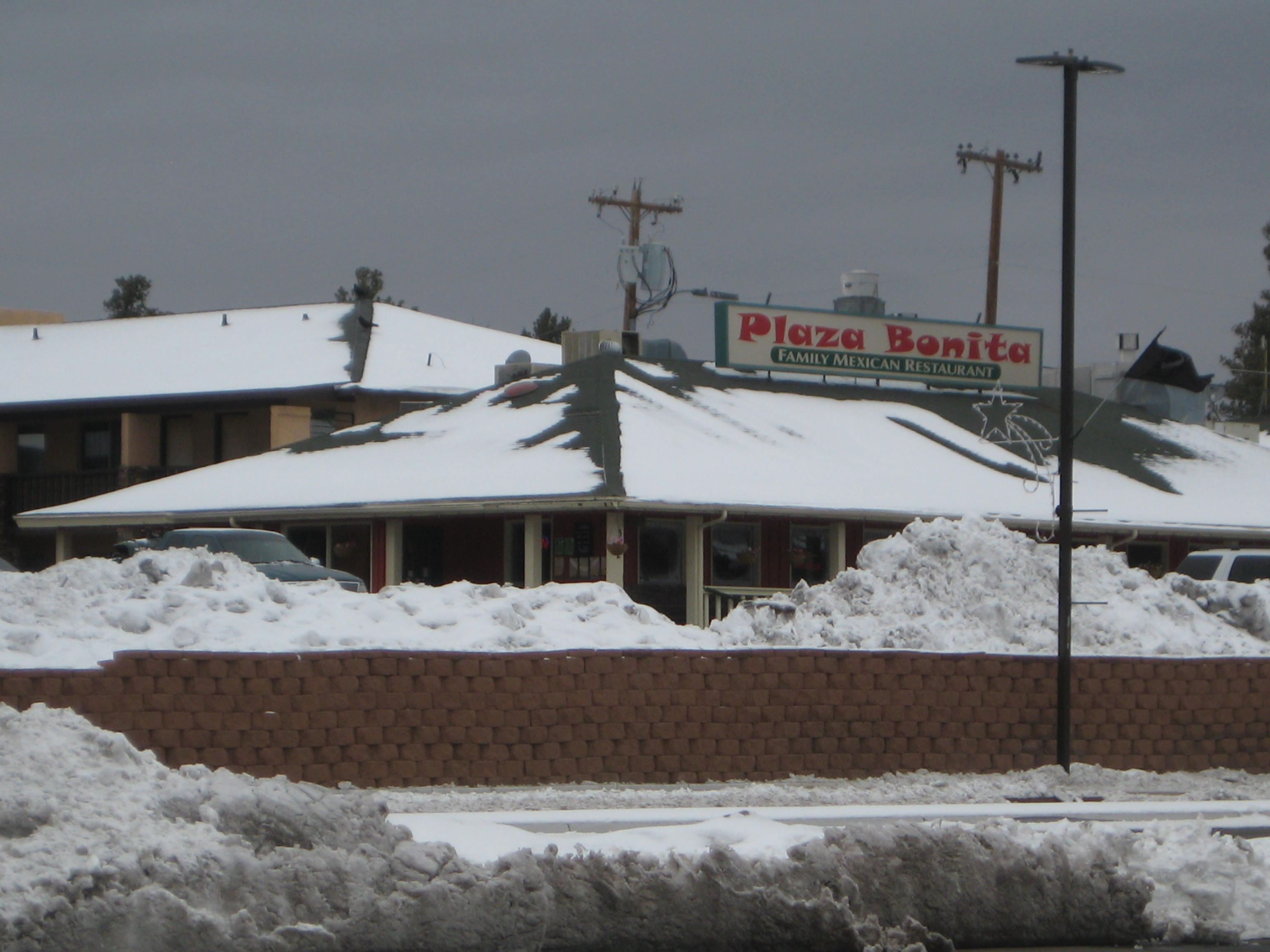 Plaza Bonita Restaurants - 8lkrgey