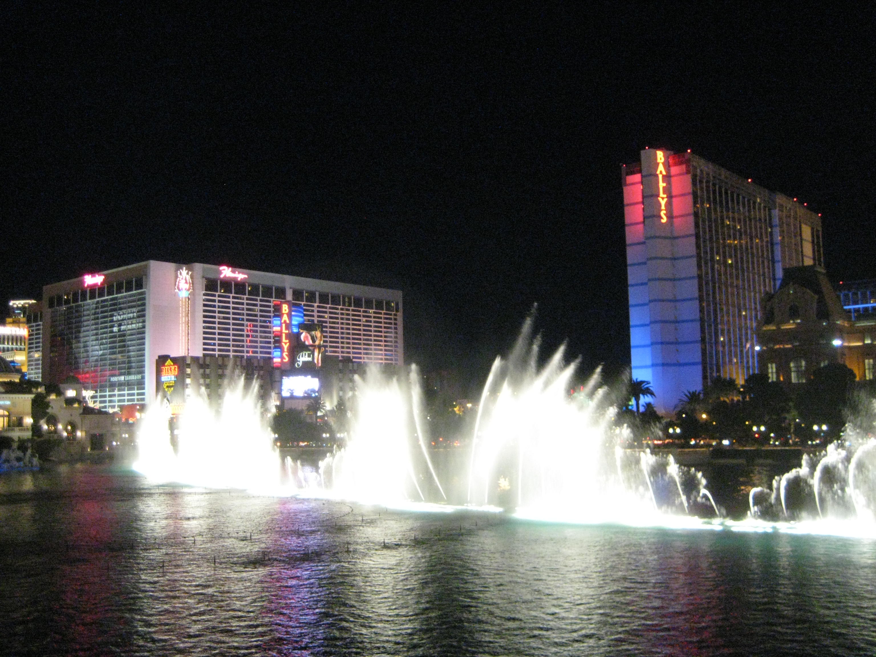 red rock casino to flamingo hotel