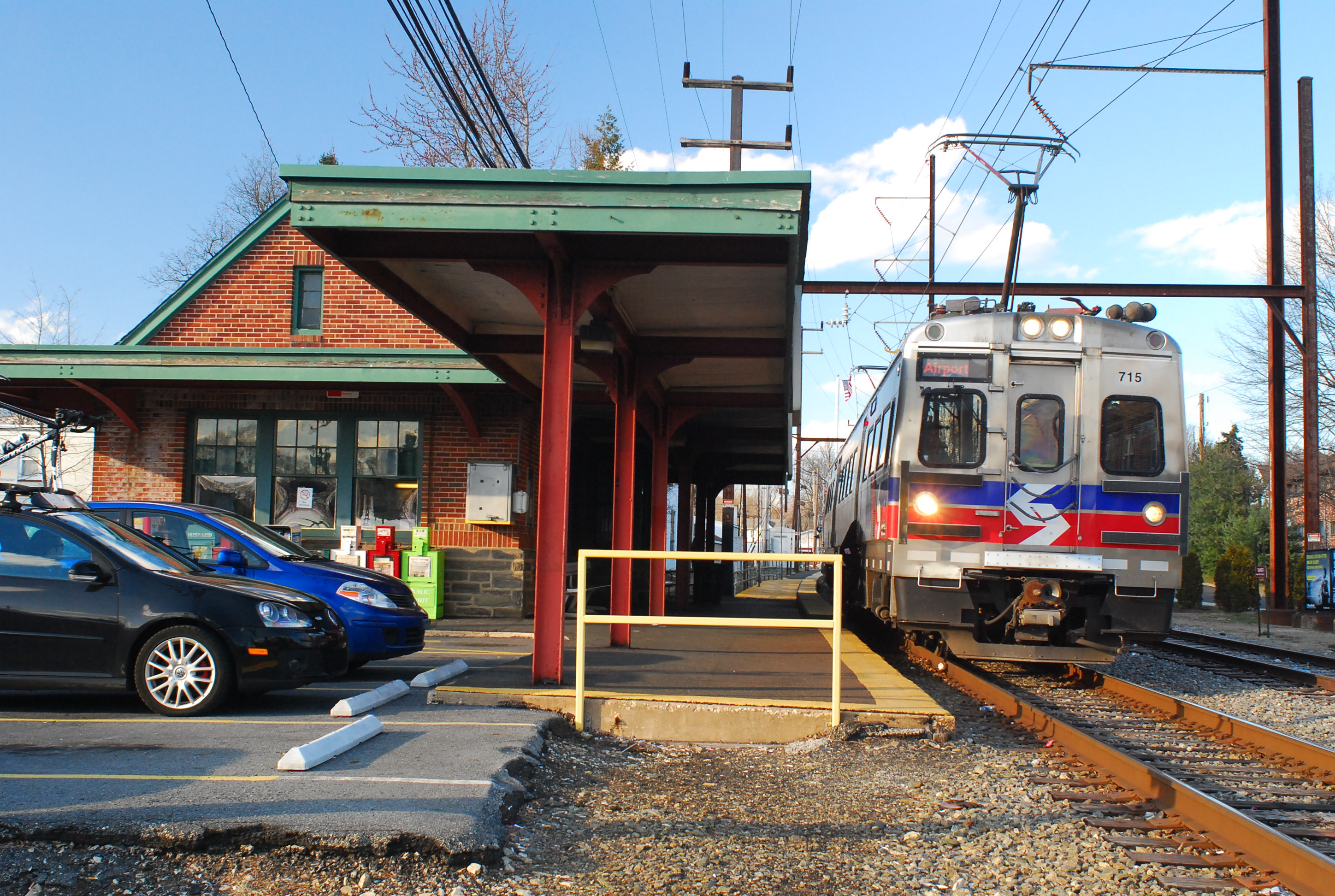 Nj Transit Hamilton Train Station - wqjv8p4