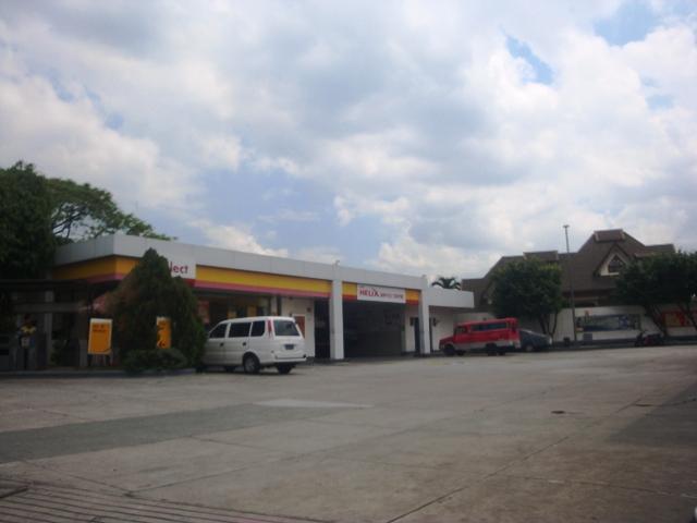 open shell gas station near me