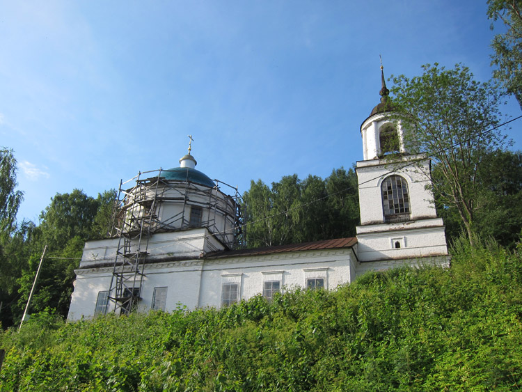 Преображенский храм в Плесе