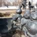Скульптура «Дед Мазай и зайцы» в городе Москва