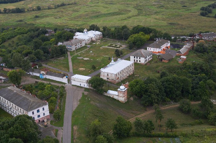 Горнальский Свято-Николаевский Белогорский монастырь