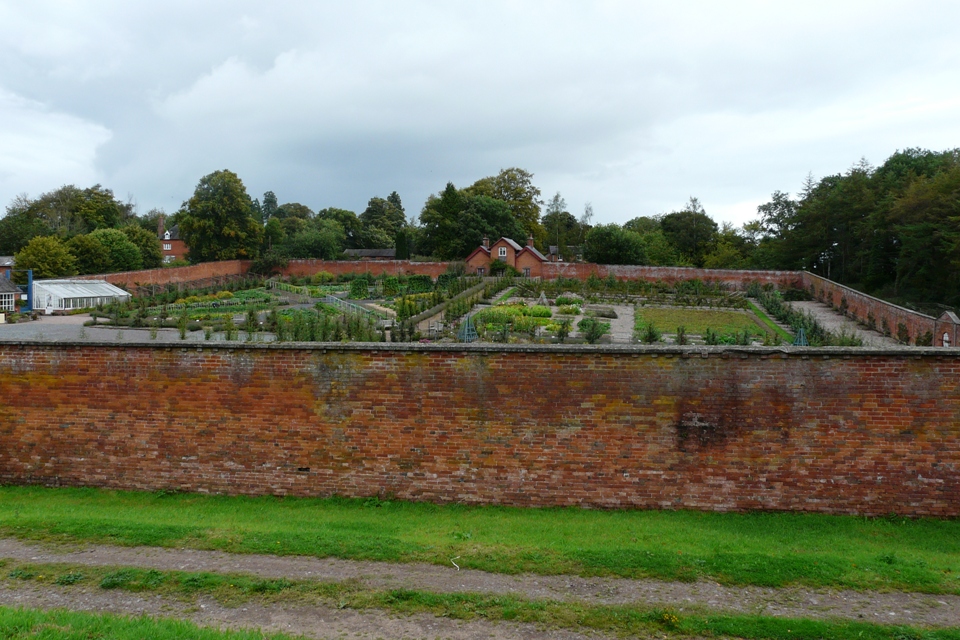 Sugnall Hall Walled Kitchen Garden