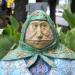 Скульптура «Бабця класична» в місті Київ