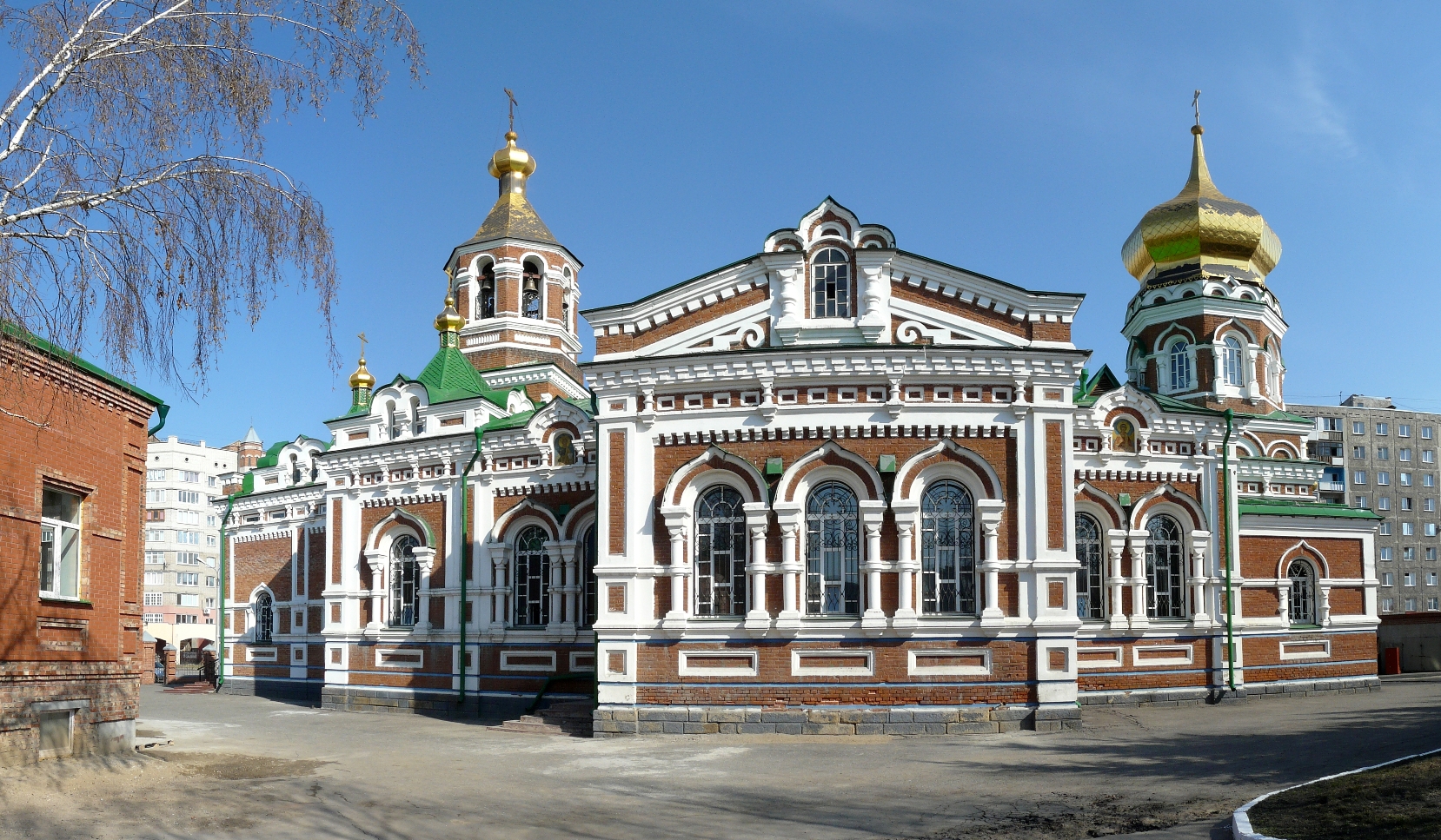 Ближайшие города: