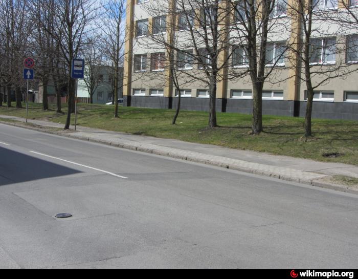 bus-stop-kungu-street-liep-ja