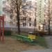 Детская площадка с лавочками в городе Москва