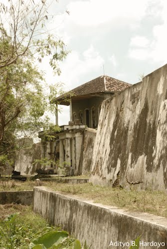 Benteng Vastenburg - Solo