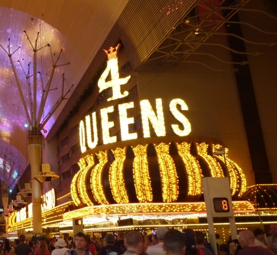 4 queens casino las vegas nv
