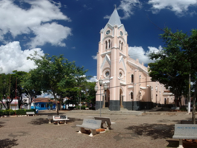 Igreja Matriz Da Par Quia Do Divino Esp Rito Santo Angatuba