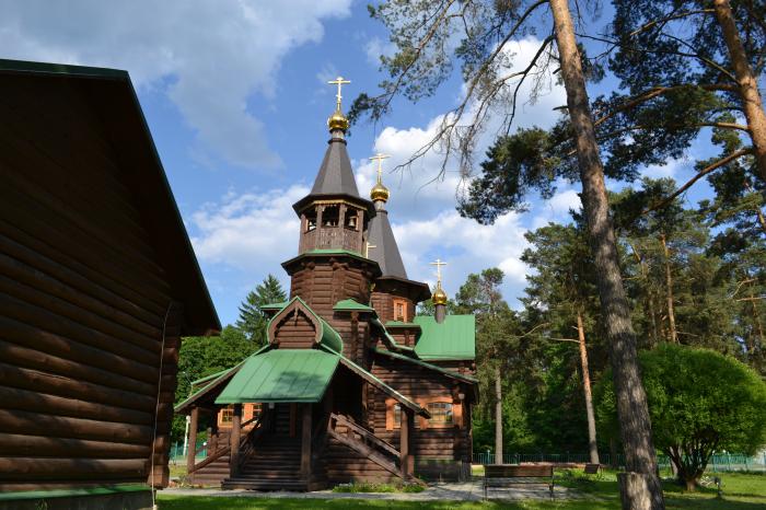 Часовня Серафима Саровского Челюскинский лес