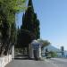 Ворота центрального входа в гостиницу Garden Resort Gagra 4* (ru) in Gagra city