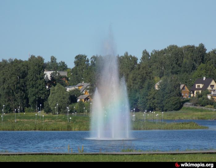 Фонтаны для водоемов