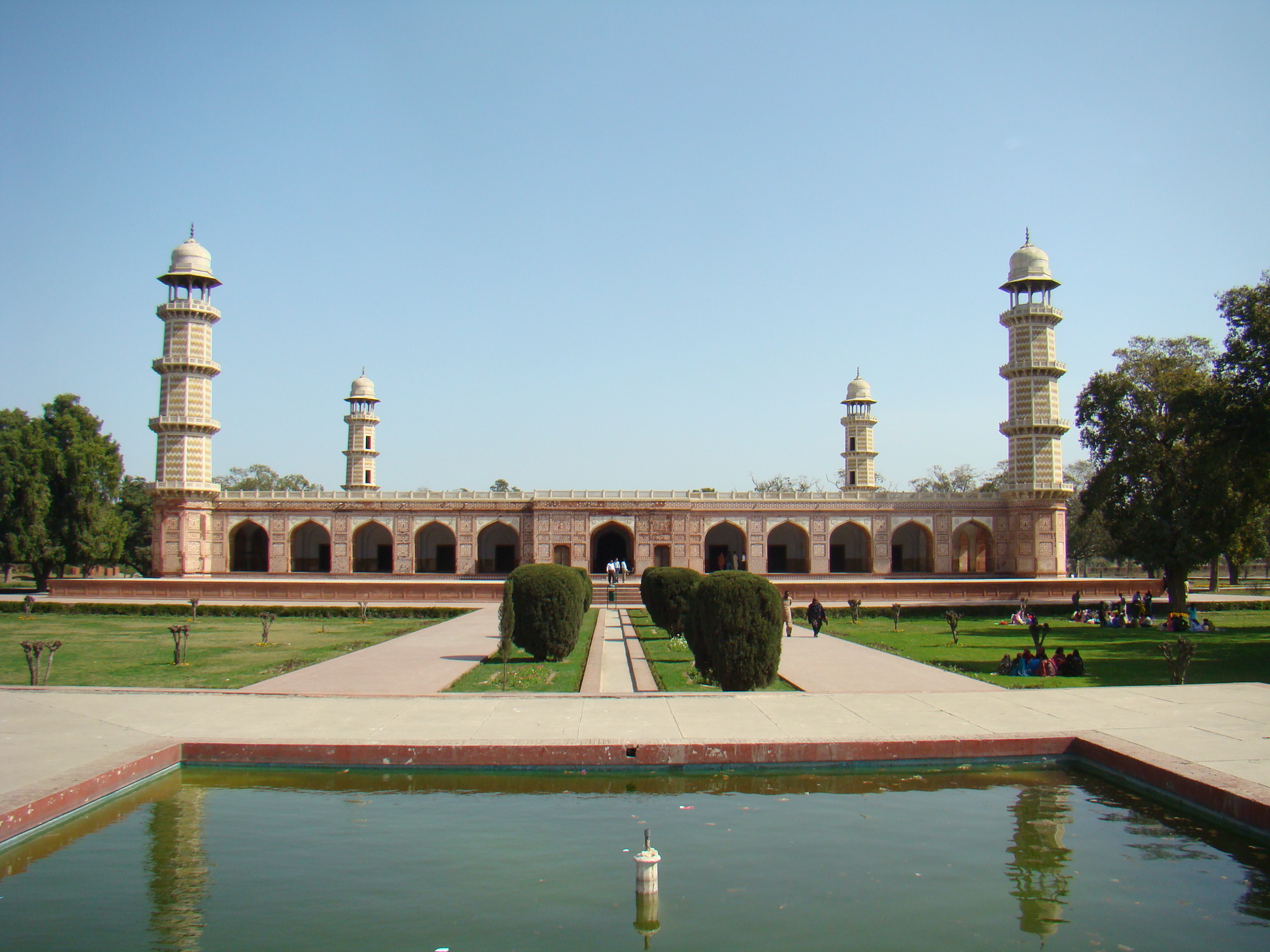 lahore zoo photos ticket price
