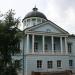 Главный дом усадьбы Петровское (конец XVIII в.) в городе Лыткарино