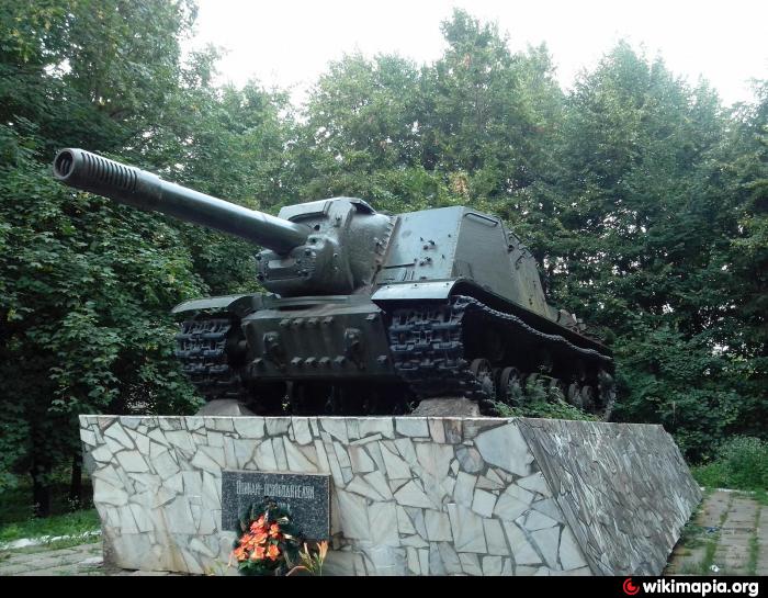 ISU-152 - Ulaniv