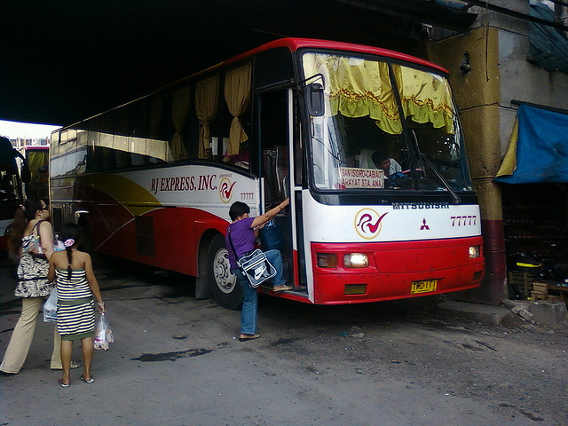 rj-express-caloocan-city-south-bus-terminal