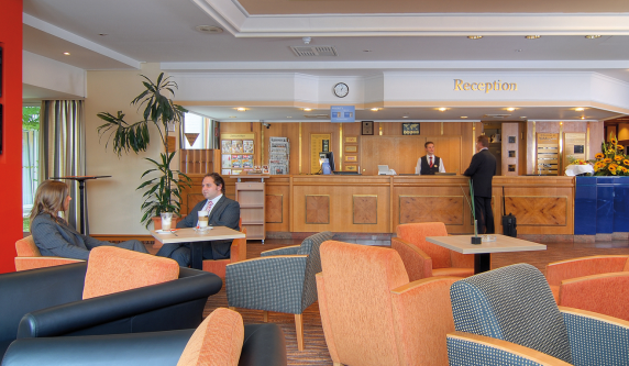 Holiday Inn Düsseldorf Airport Ratingen Parken wikimapia.org