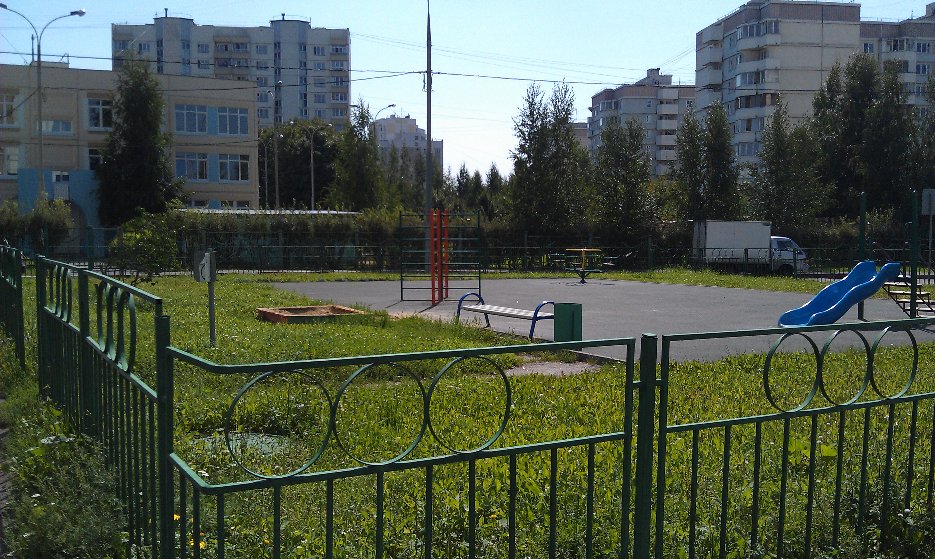 Детская игровая площадка - Москва