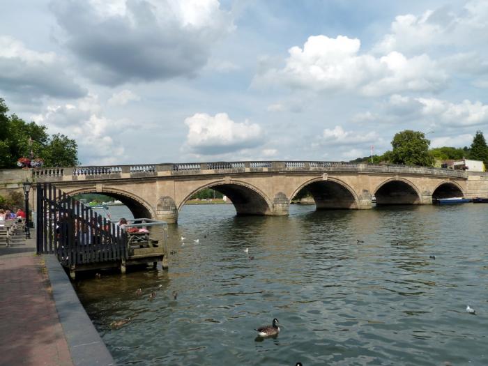Henley Bridge