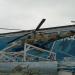 Вертолет Ми-24 на постаменте в городе Москва