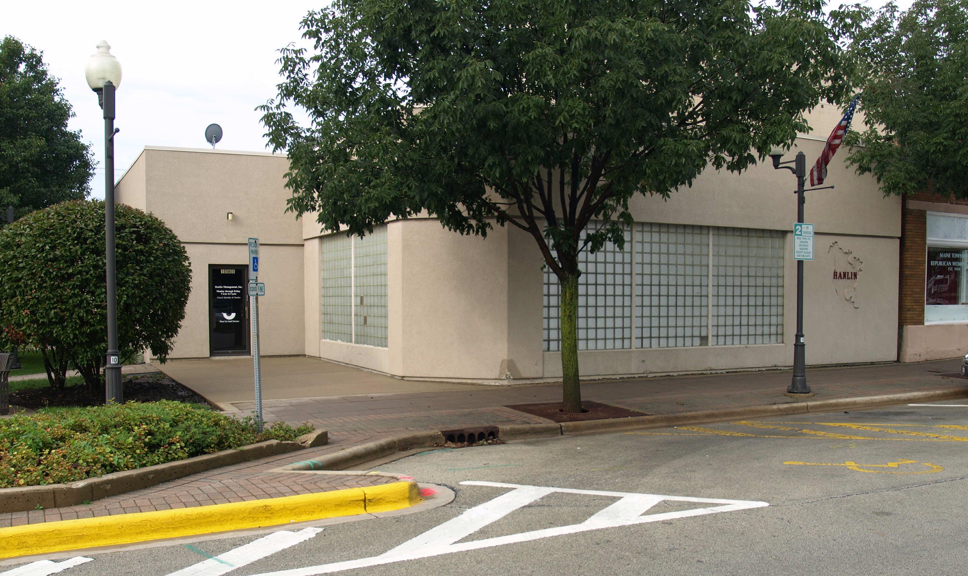 Hanlin Management Property Des Plaines, Illinois