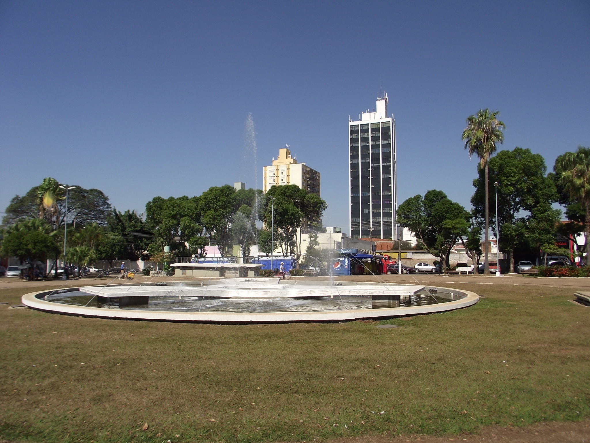 Fonte da Praça Jales