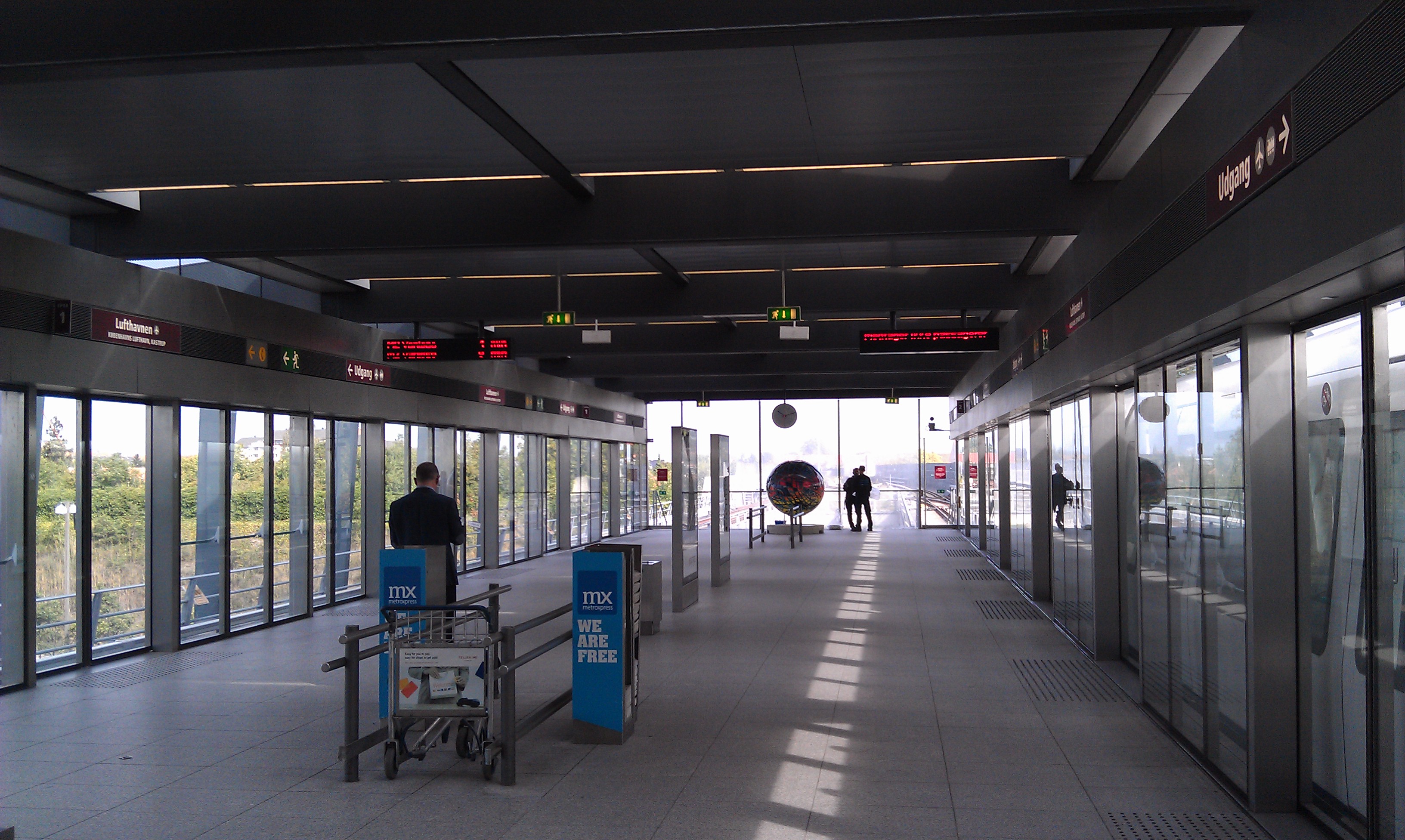 Lufthavnen Metro Station - Wikimapia 