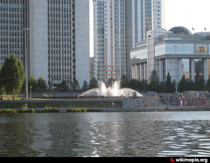 В районе академическом есть поликлиники