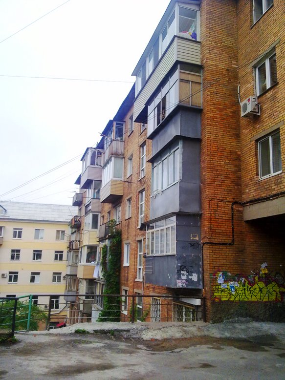 Посьетская ул., 19 - Владивосток