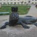Скульптура «Ящерица на камне» в городе Сысерть