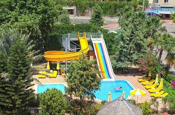 Mini Aquapark with 2 slides