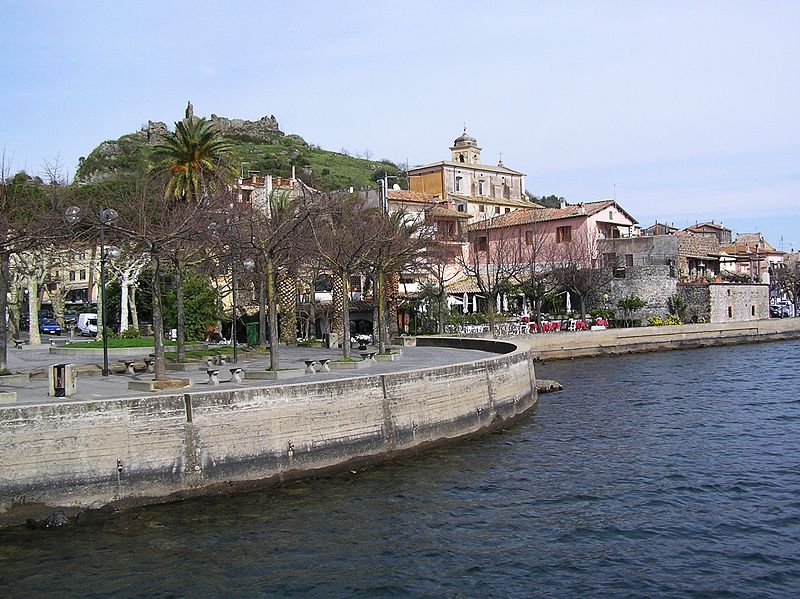 Trevignano Romano (English)