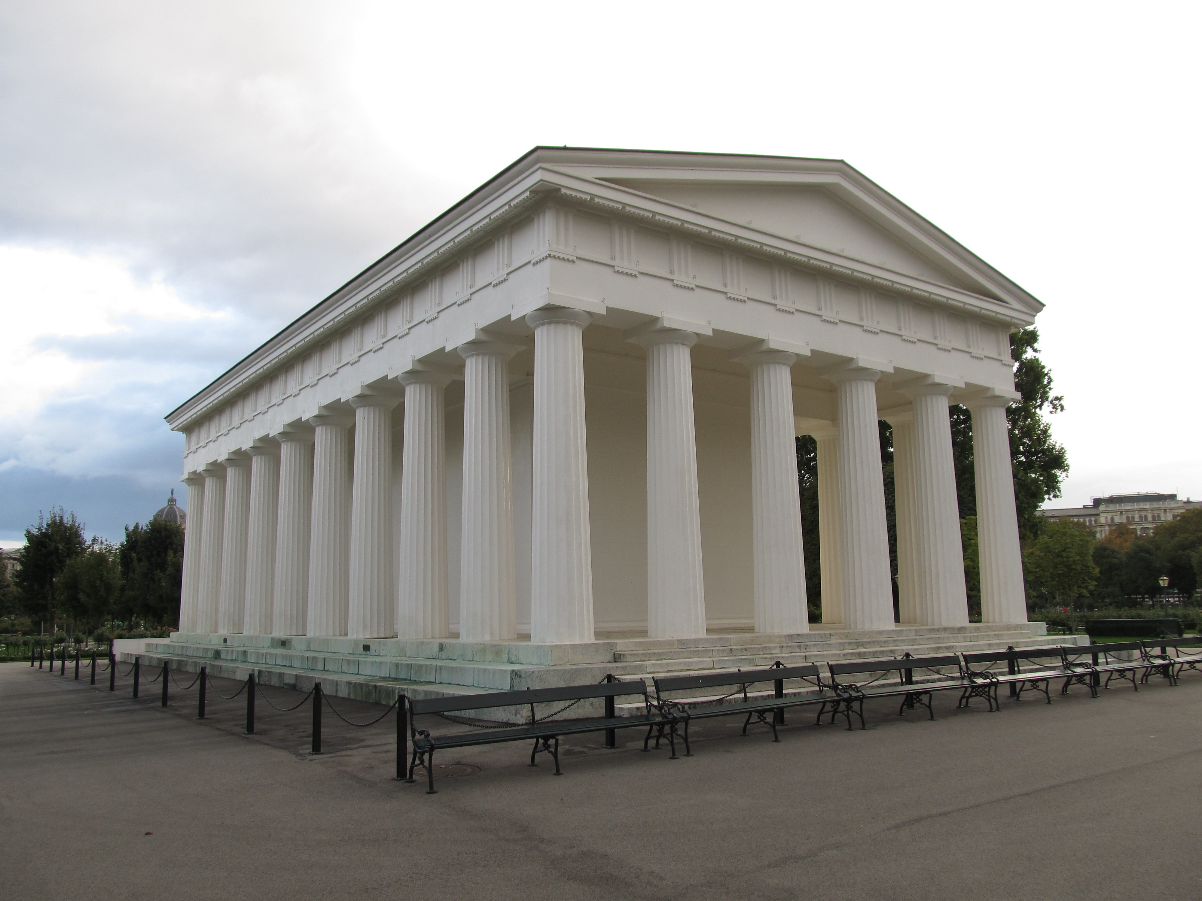 Temple of hephaestus replica vienna