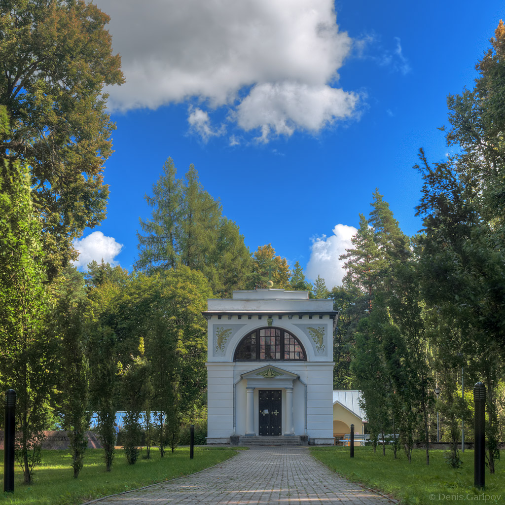 Мавзолей Барклая де Толли