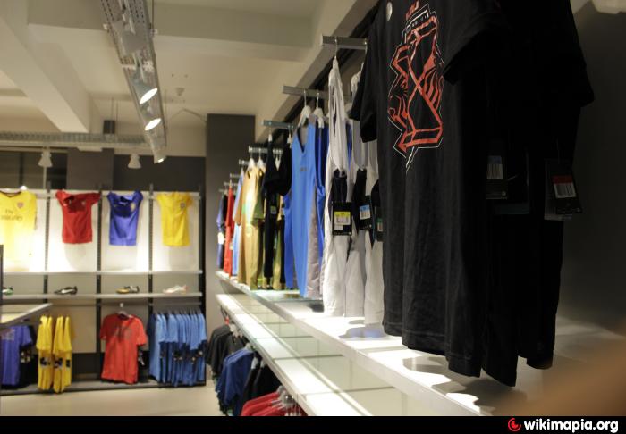 nike store alam sutera