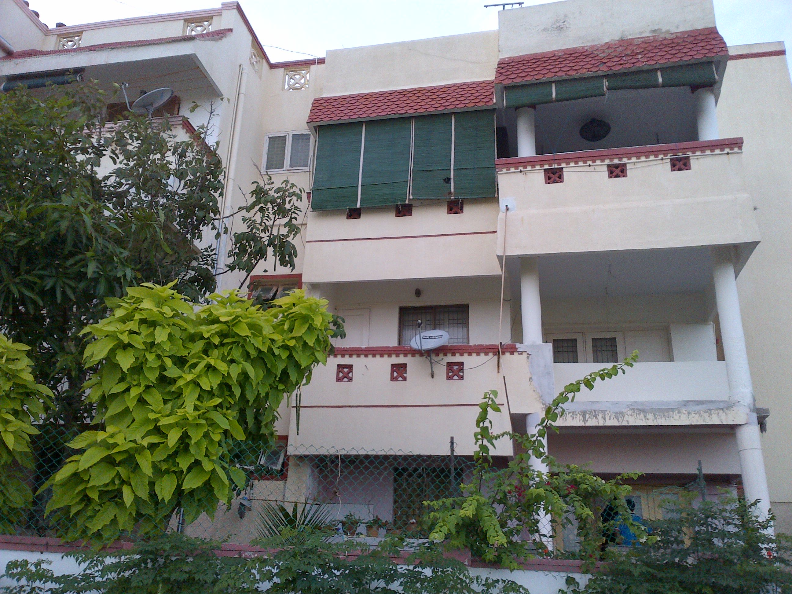 Waves, 3rd Seaward Road, Valmiki Nagar, Chennai 600041 Chennai