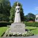 Queen Maud statue in Oslo city