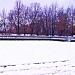 Площадка с лавочками рядом с памятником Мусе Джалилю в городе Москва