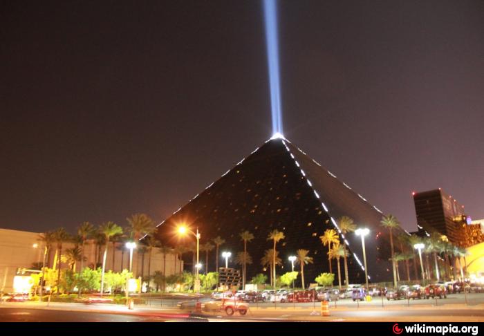 luxor hotel and casino large pyramid