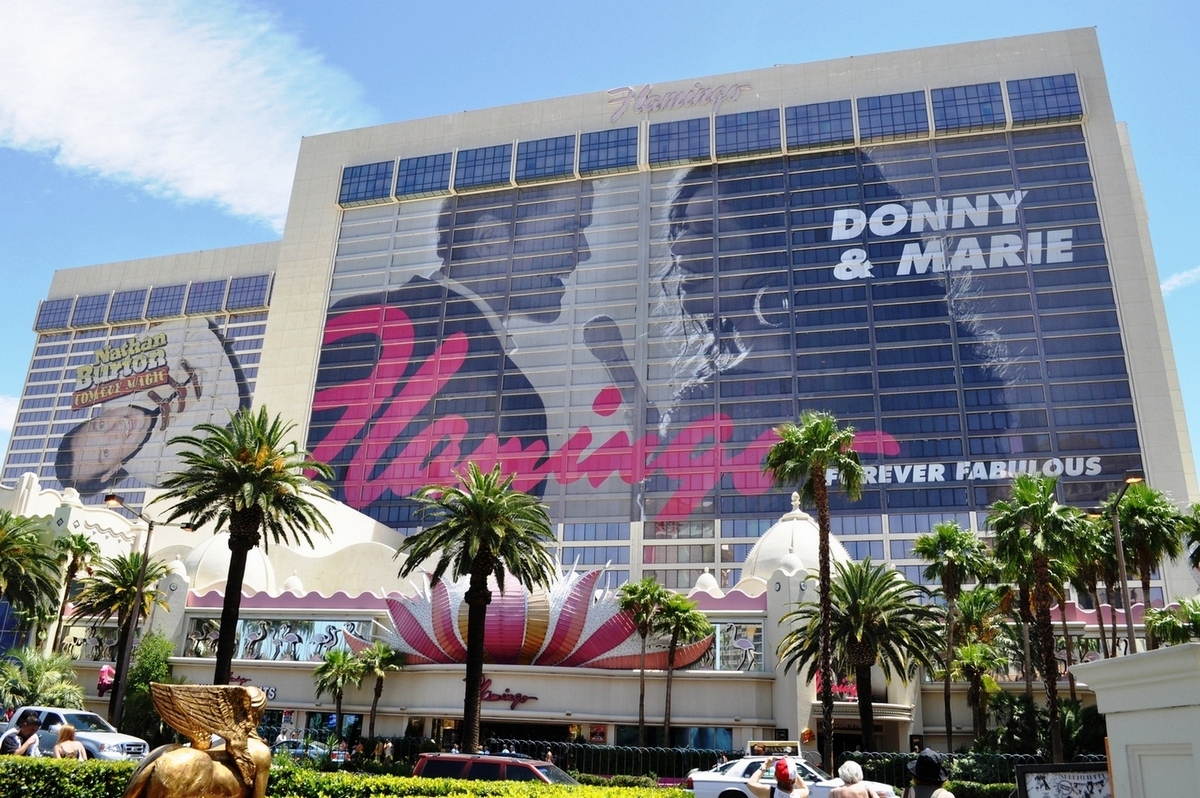 does las vegas flamingo have a casino