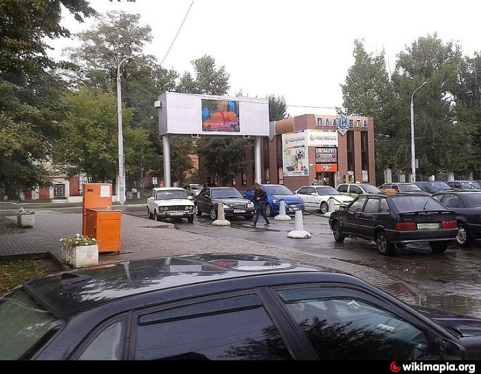 car-parking-lot-kamensk-shakhtinsky