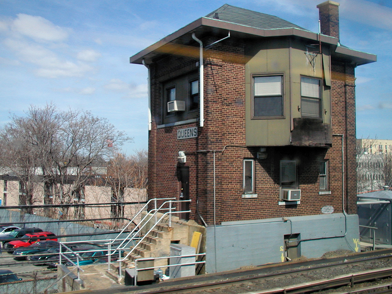 QUEENS Interlocking & Tower