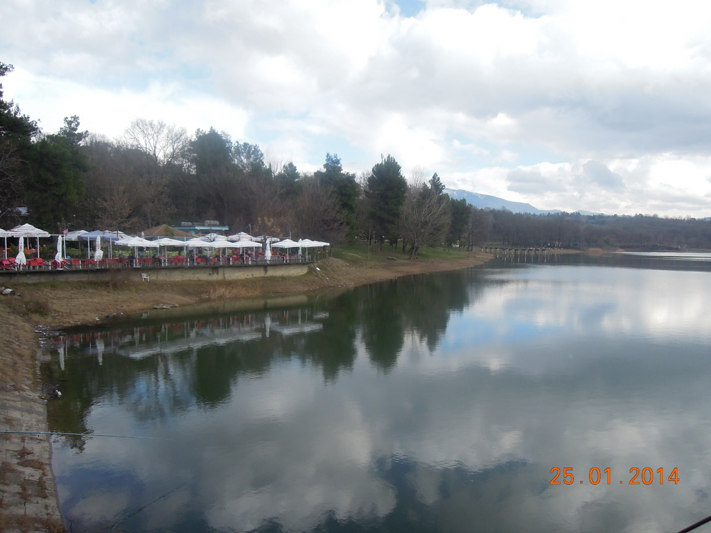 Lake View Bar Tirana